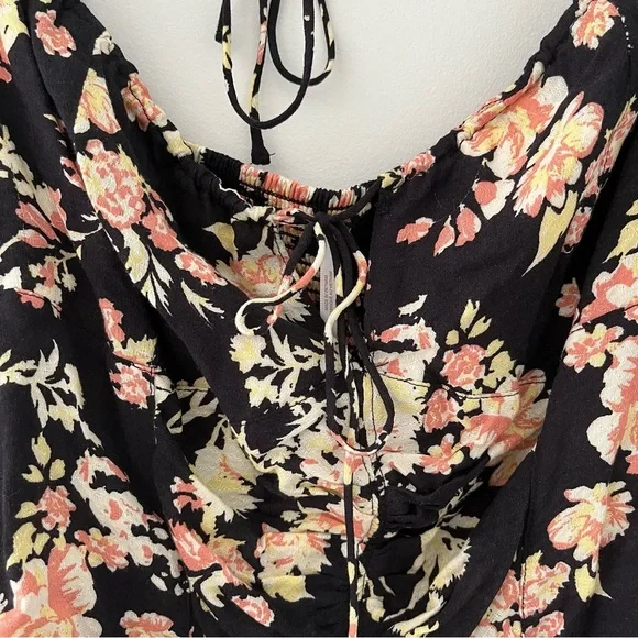 Free People Hilary Smocked Floral Top/Ruched Sleeve/NWT M - Picture 6 of 12